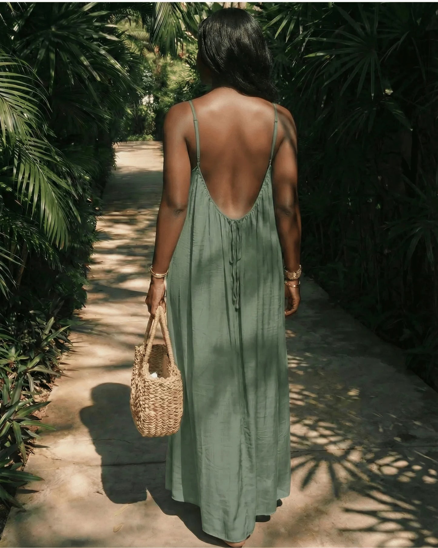Séréna - Robe dos nu ajustable